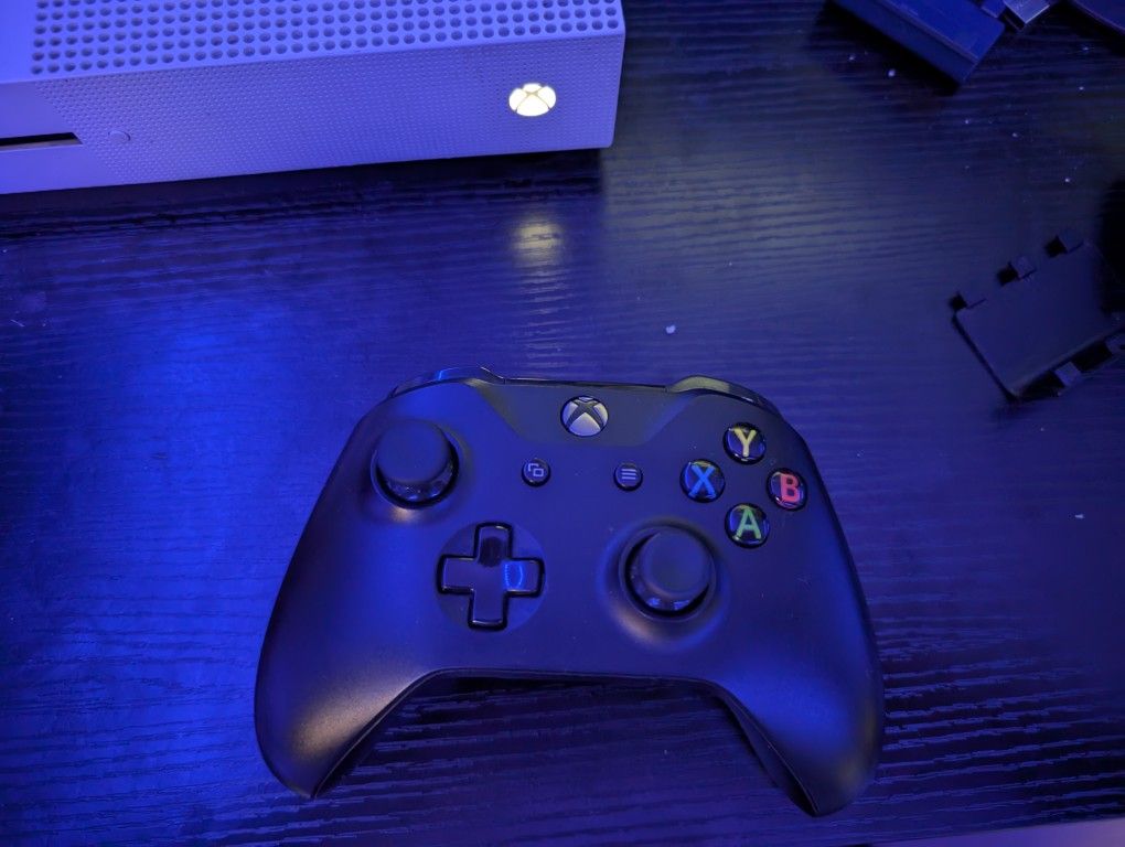 Xbox One S Looking To Trade