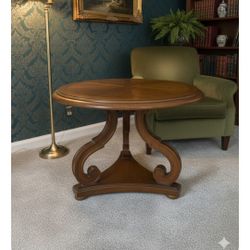 Art Deco End Table 