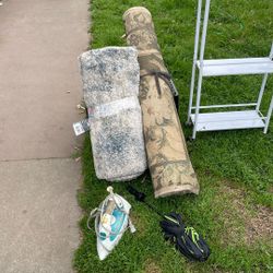 Yard Sale On 4830 E Mono Everything 10$ Under Mostly