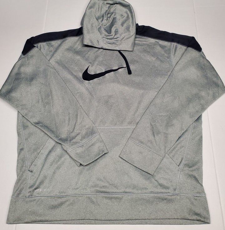 Nike therma-fit men's Pullover Sweater