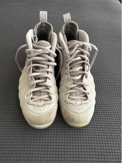 Size 10.5M — Air Foamposite One Premium “Wolf Grey”