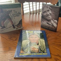 Steve Irwin “Crocodile Hunter” Mega Fan Set – 3 Books + 18 DVDs 🐍📚