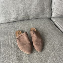 Women’s Qupid Flats Size 9