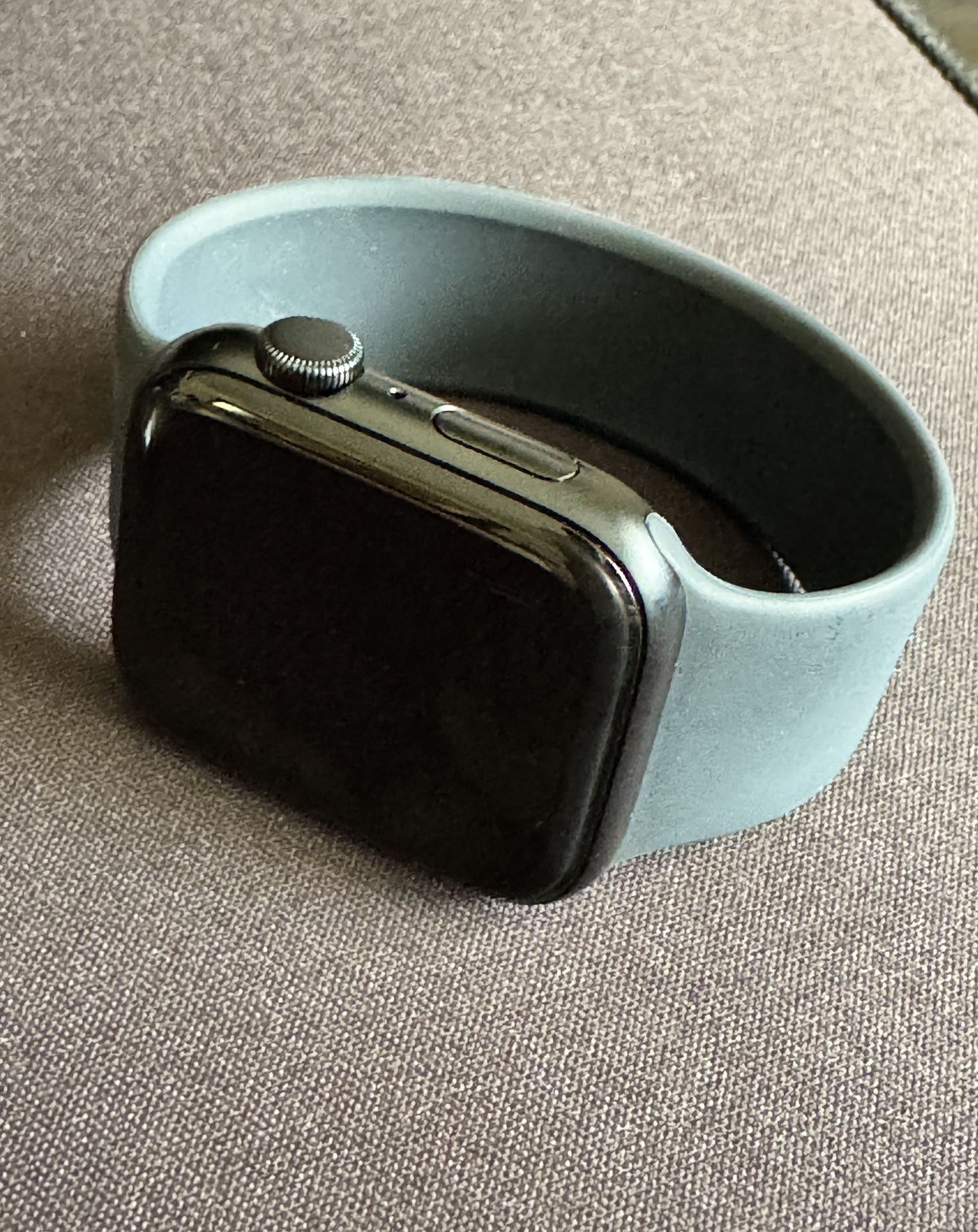 Apple Watch SE 2nd Gen 44mm