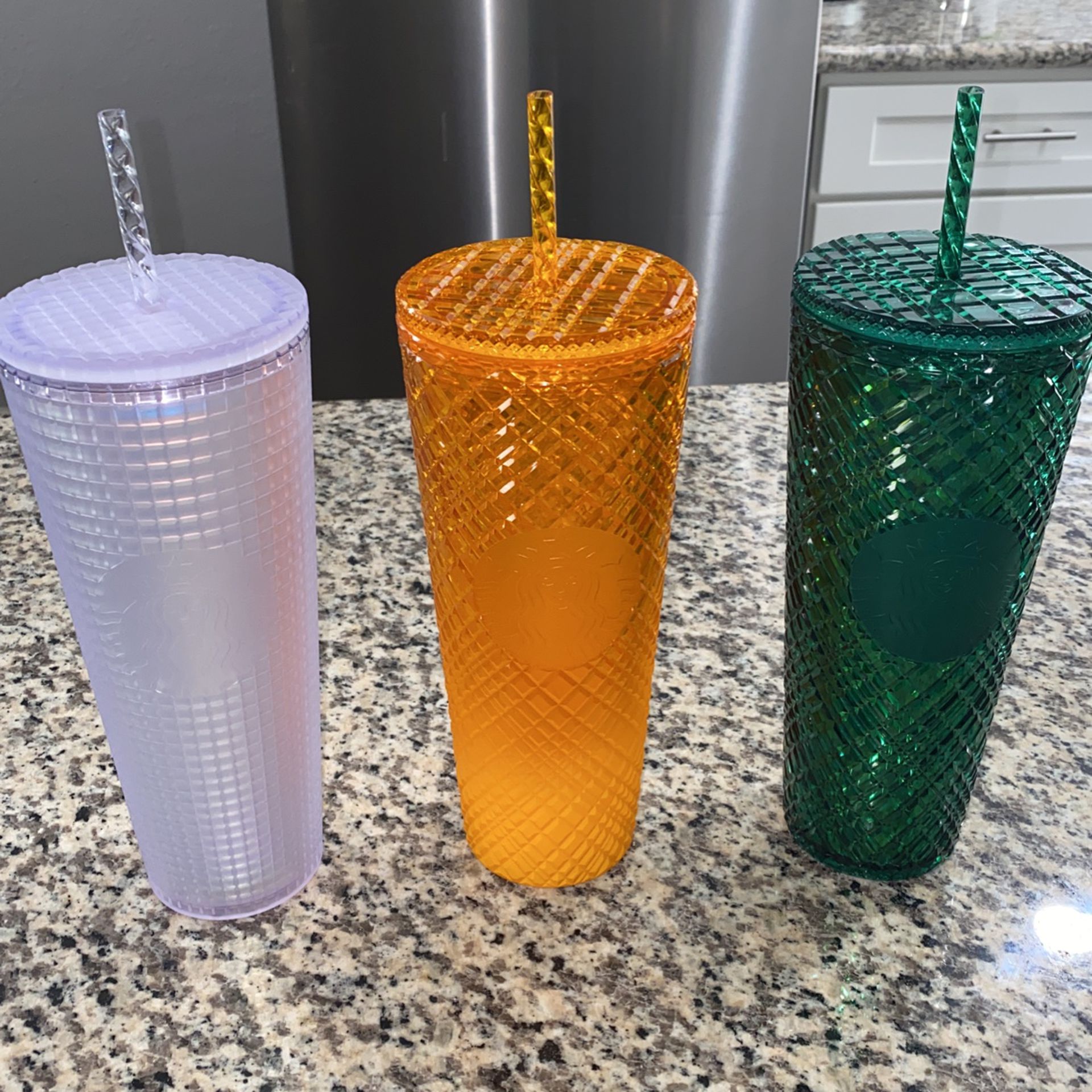 Starbucks Tumbler Bow Straw Toppers for Sale in Colton, CA - OfferUp