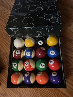 Pool Billiard Balls Set