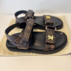 Louis Vuitton Sandals