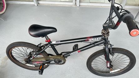 Hyper Spinner BMX Bike
