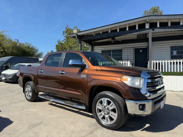 2016 Toyota Tundra CrewMax