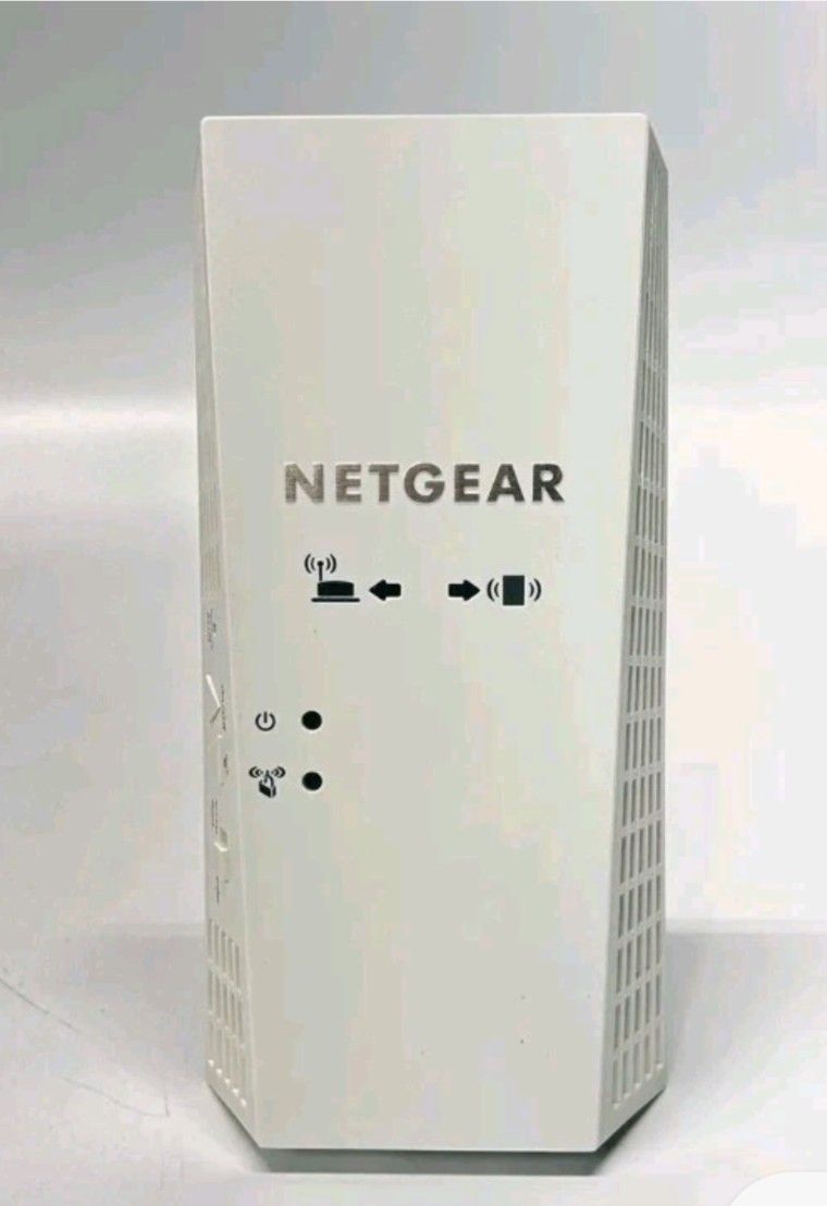 NETGEAR EX7300 Nighthawk X4 AC2200 Wi-Fi Mesh Extender 2.4GHz / 5GHz