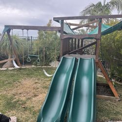 Free Playground Swing Set