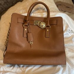 Michael Kors Tote