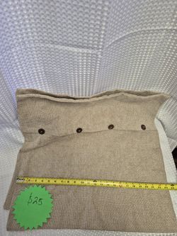Tan Throw Pillow Shams -2, REDUCED TO $15‼️
