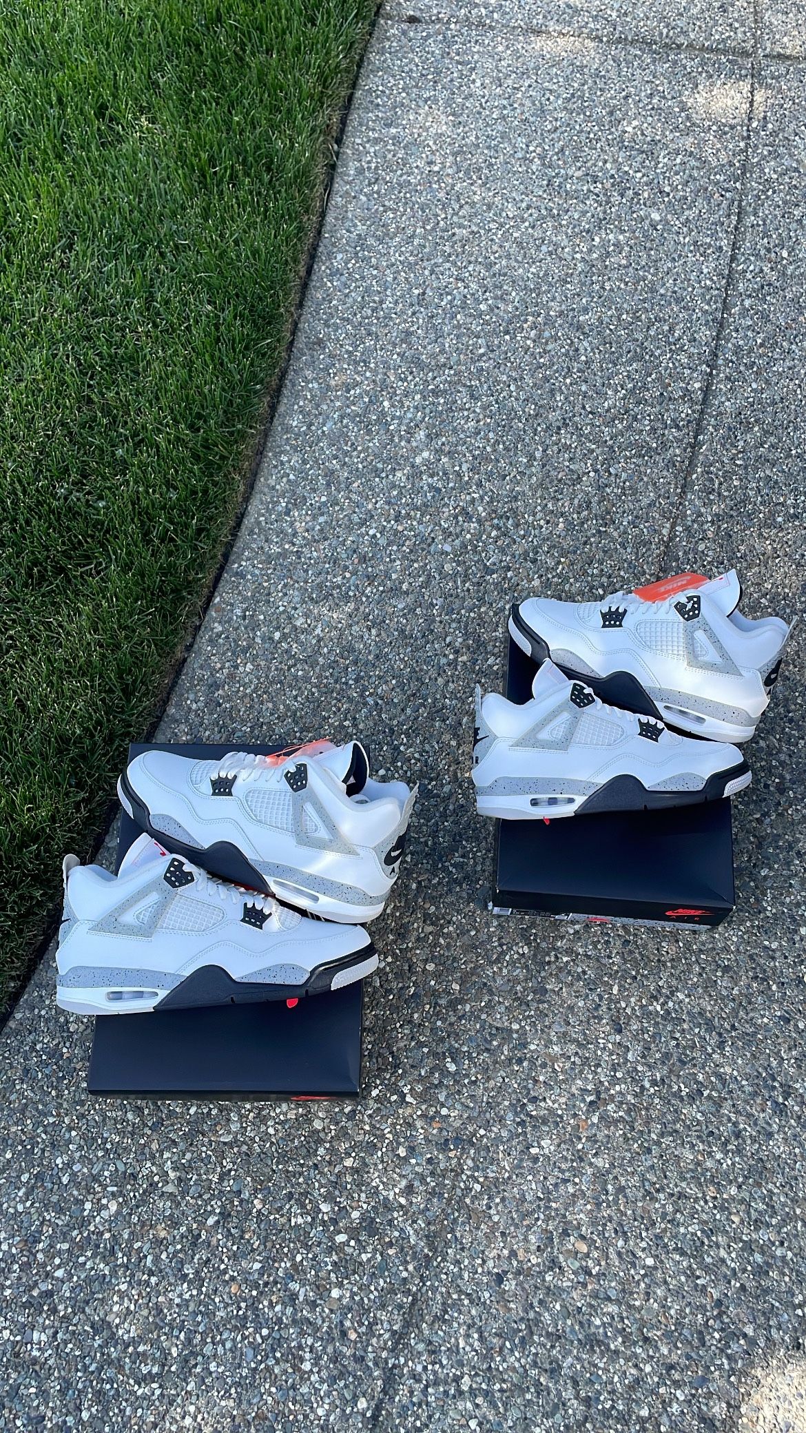 Retro Jordan 4 ‘White Cement’