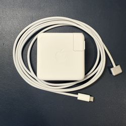 Apple 67W MagSafe Charger