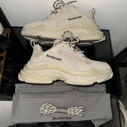 Balenciaga Women’s Triple S Shoes Size 42 EU