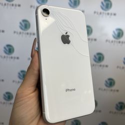 iPhone Xr Crack Back White 64Gb Fully Functional 