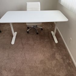 IKEA Desk & Office Chair Set (90049)