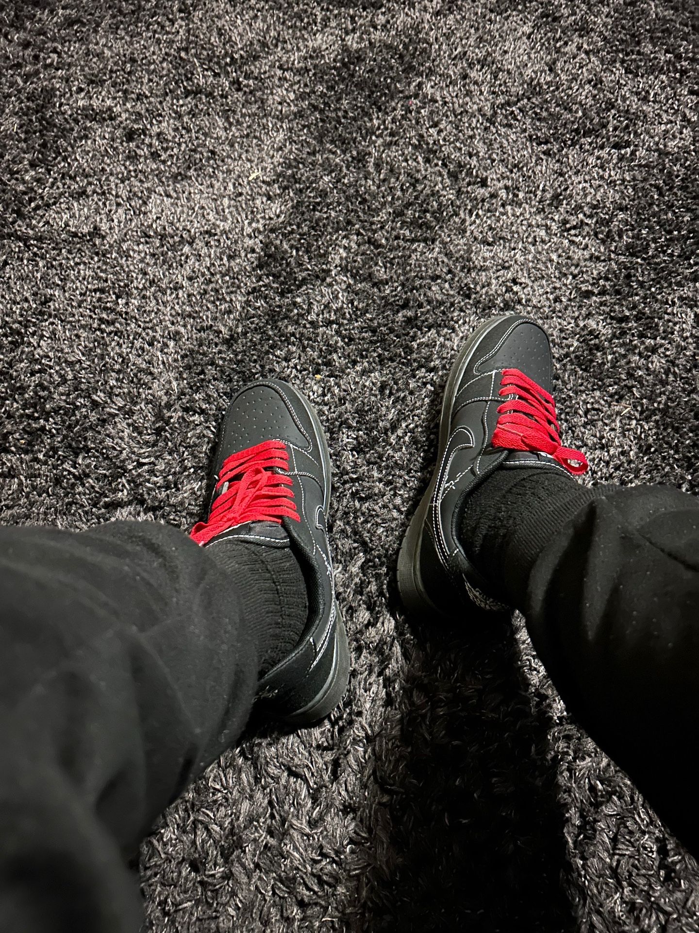 Travis Scott Black Phantoms