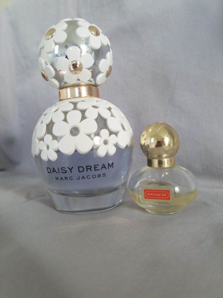 Marc Jacobs Daisy Dream Perfume COACH Poppy Mini Perfume for Sale in Huntington Beach CA OfferUp
