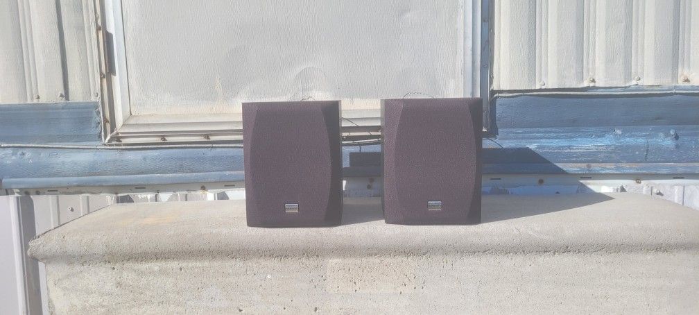 Onkyo Speakers 