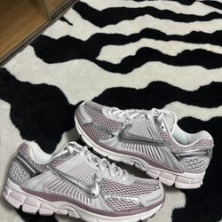 Nike Vomero 5 Platinum Violet 