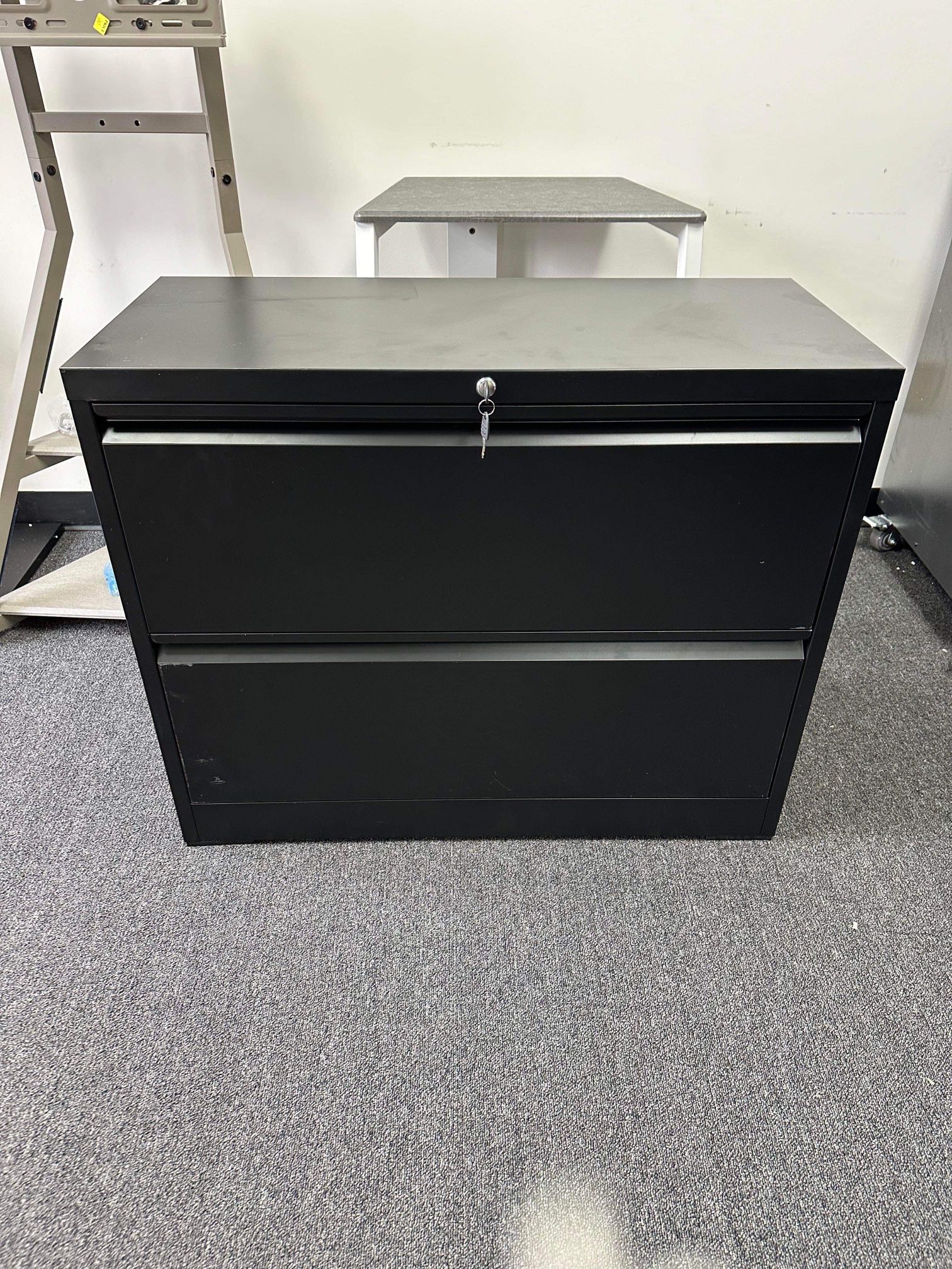 2 Drawer Lateral Metal File Storage Cabinet with Lock for Legal/Letter A4 Size, Black（some scratches）