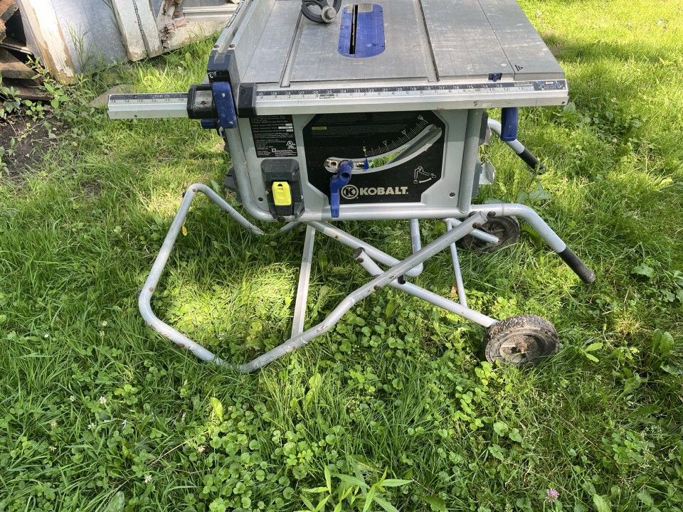 Kobalt 10 In 15amp Table Saw