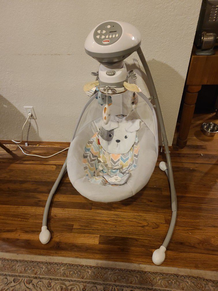 Fisher Price Snugga Puppy Cradle Swing In Perfect Condition