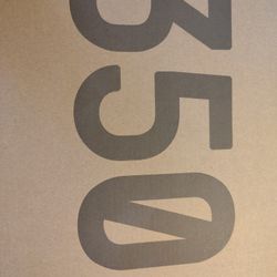 YEEZY BOOST 350 V2 KIDS SIZE 2