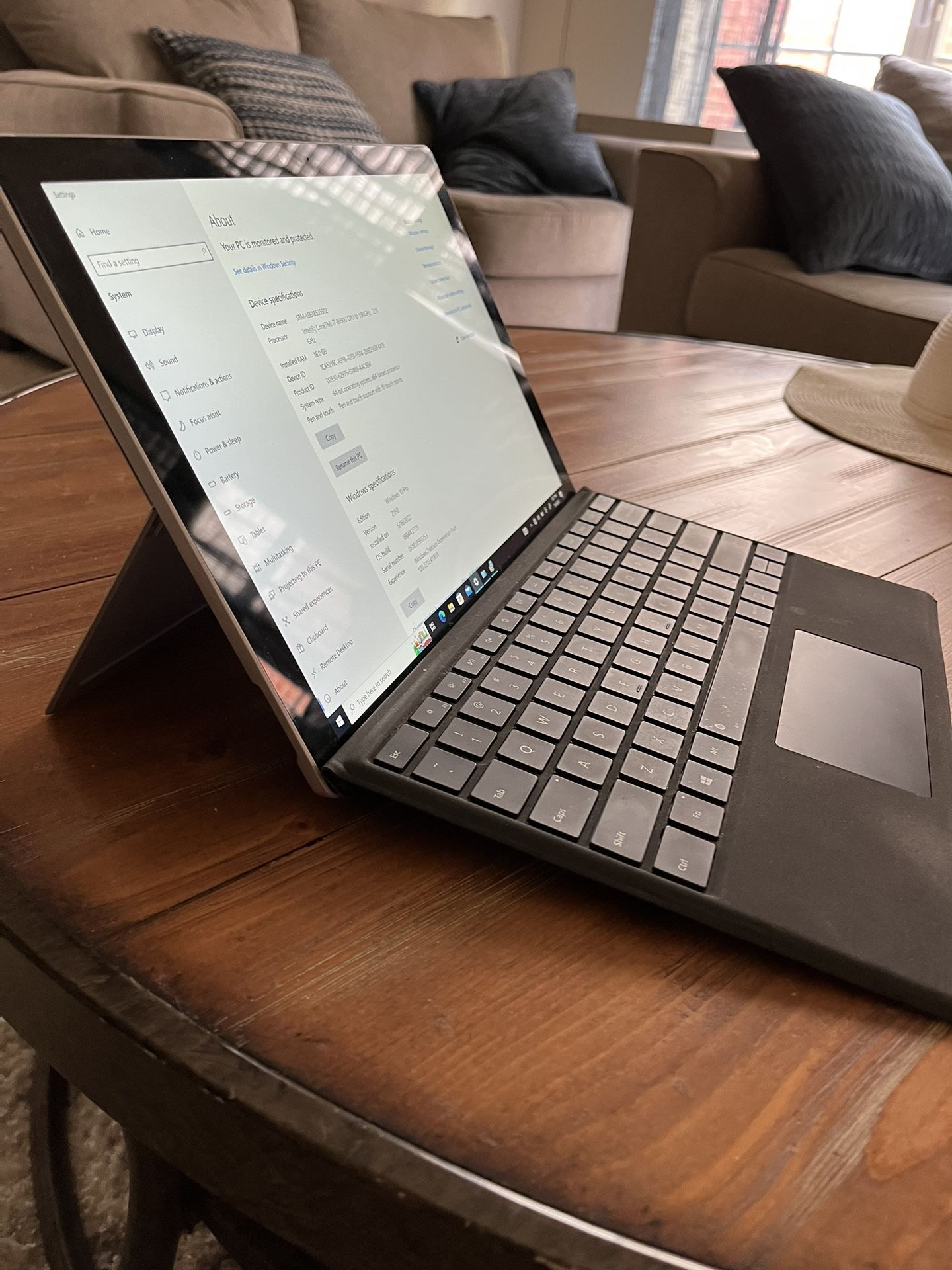 Microsoft Surface Pro 6 Tablet PC Computer I7