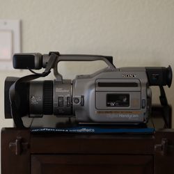 Sony VX-1000 Very Rare!!!