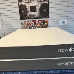 Full Size Memory Foam Bed