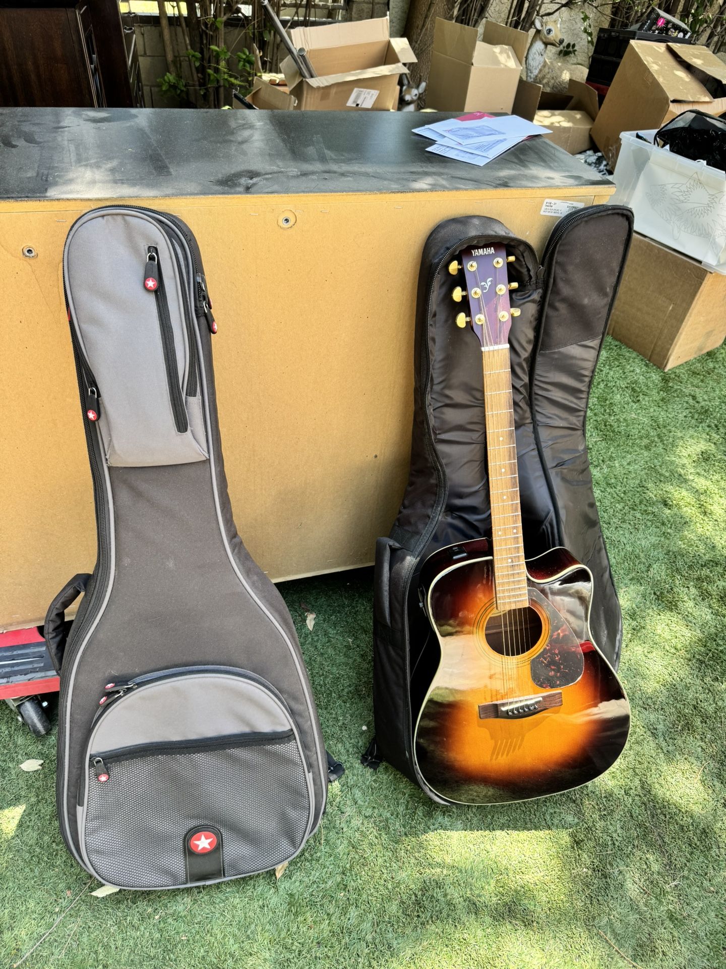Yamaha FX335C Solid Top Acoustic Guitar / Epiphone Pro-1 VS Acoustic Guitar