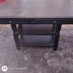 Great Condition Table W/ Drawers 