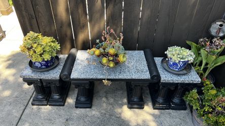 Bench.  / Granite And Cement