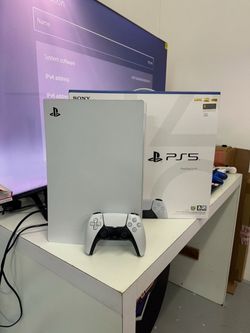 PS5 disc version