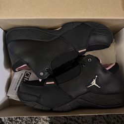 Jordan Hoops Low Pink/Black  Size 8 Women Shoe