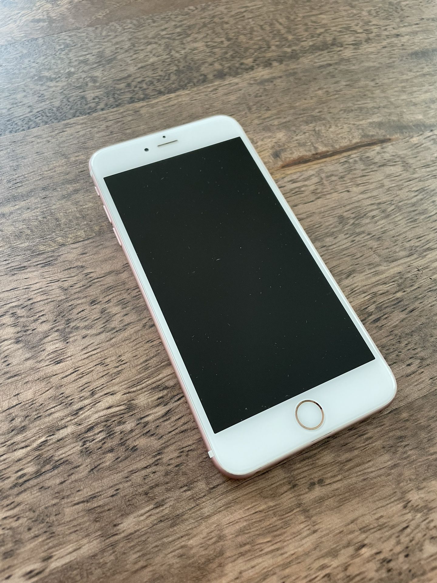 iPhone 6S Plus 64 GB - Factory Reset - Very Good Condition