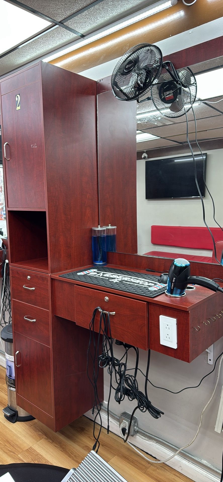 Barber Station