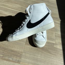 Nike Blazer (men’s size 10)