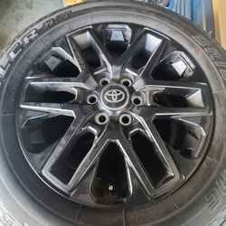 Toyota Tundra Wheels & Tires