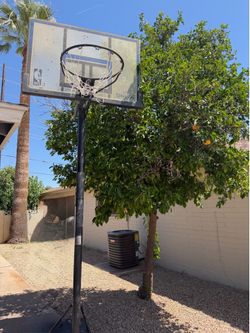 Basketball hoop