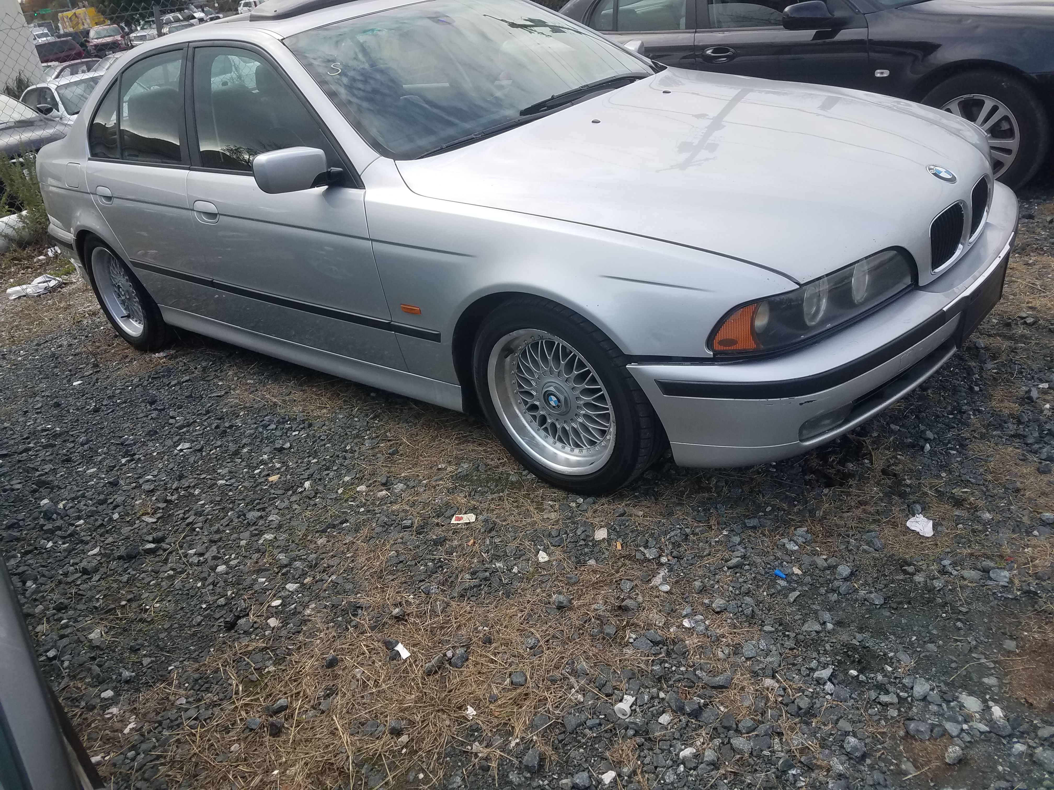 2000 BMW 528i Very Reliable Fully Loaded