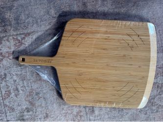 FREE pizza peel