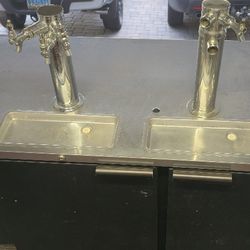 Commercial KEGERATOR 6 TAPS 