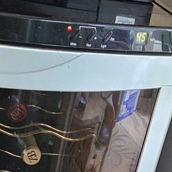 Haier 30 Bottle Wine Cooler