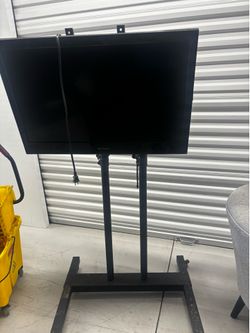 Tv on wheels