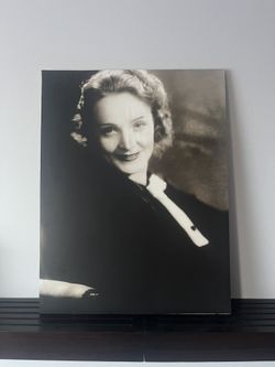 Marlene Dietrich Portrait Black&White 18wX24h