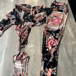 Women’s Gently/New Clothing $5-$10
